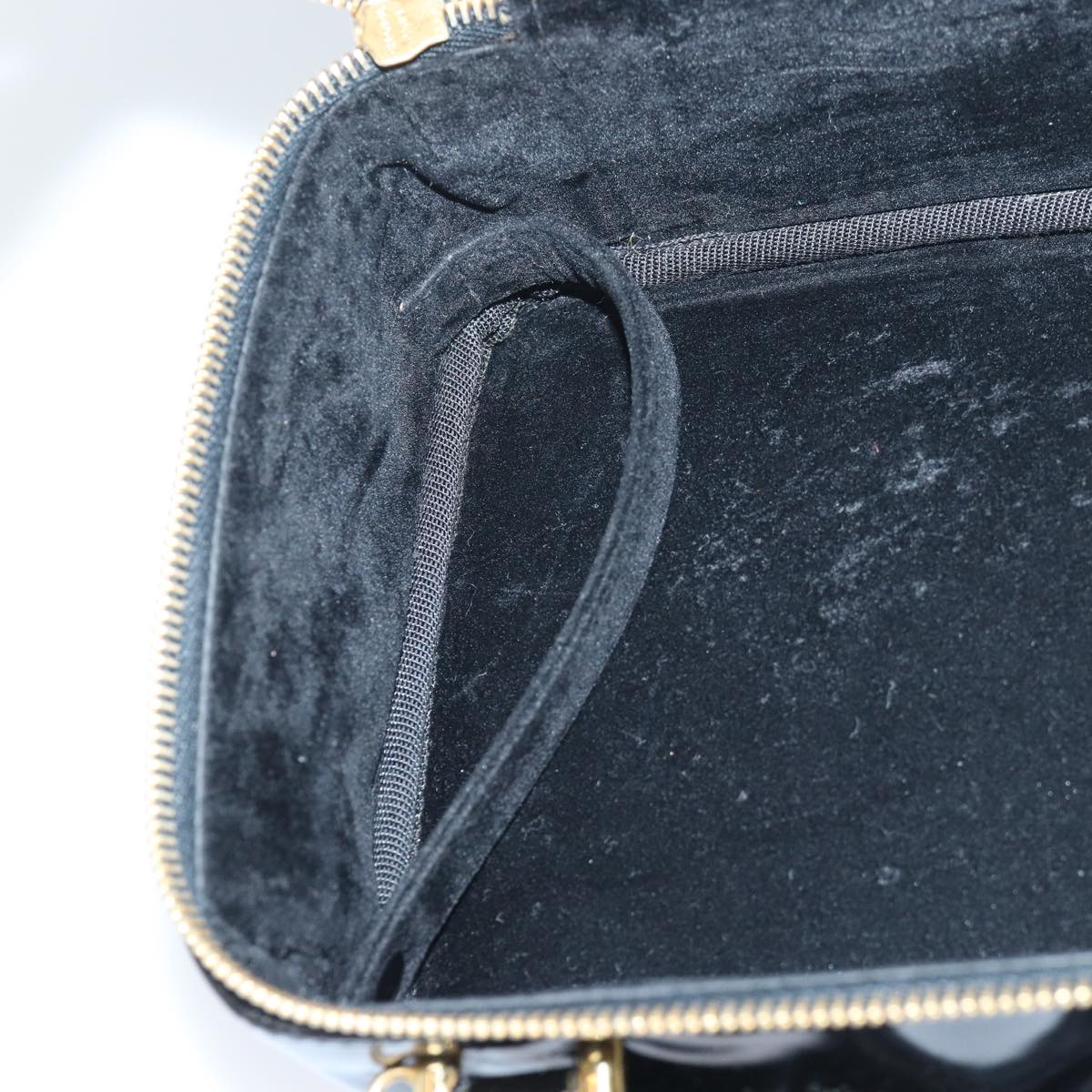 CHANEL Vanity Hand Bag Enamel 2way Black CC am6641