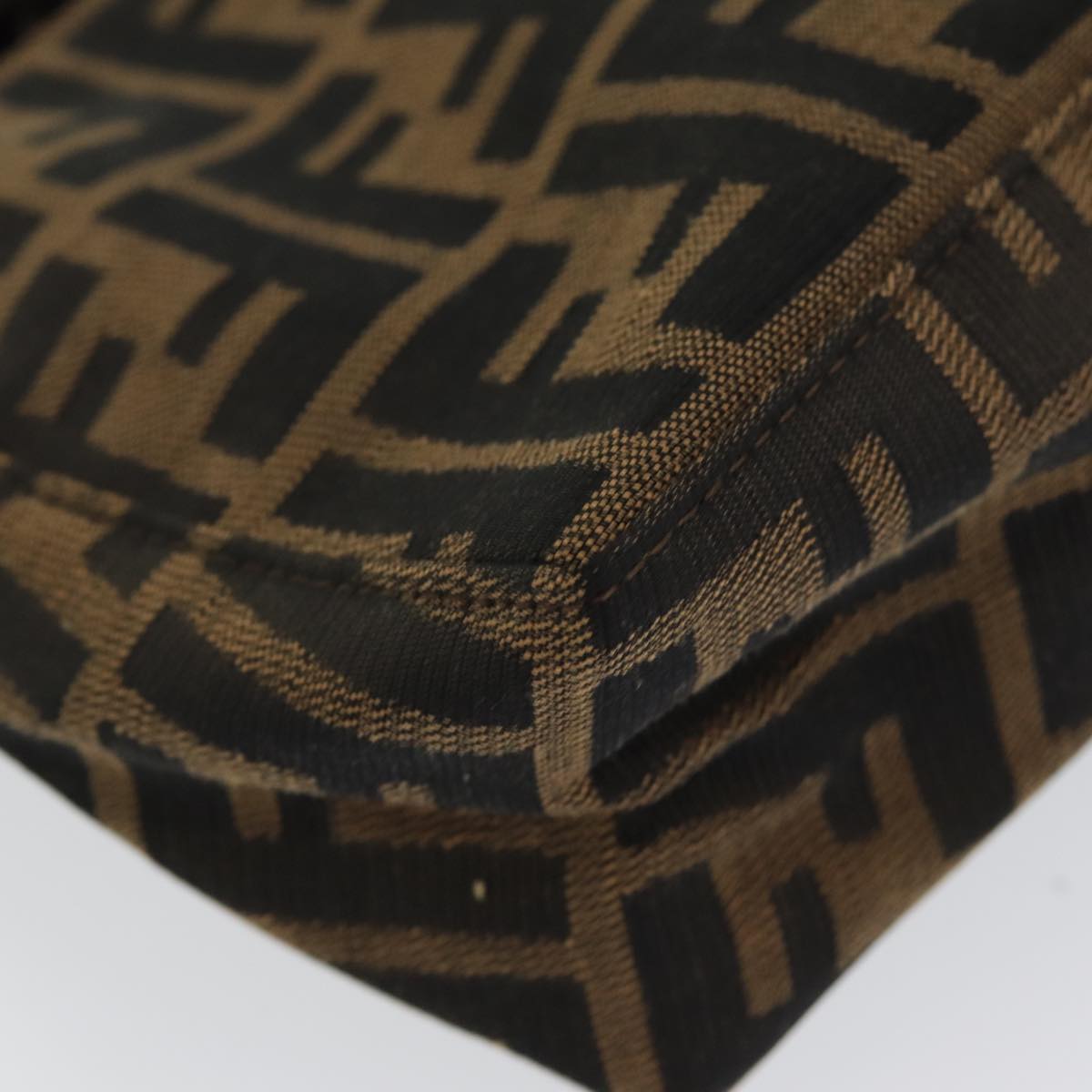 FENDI Zucca Canvas Hand Bag Brown Black am6704