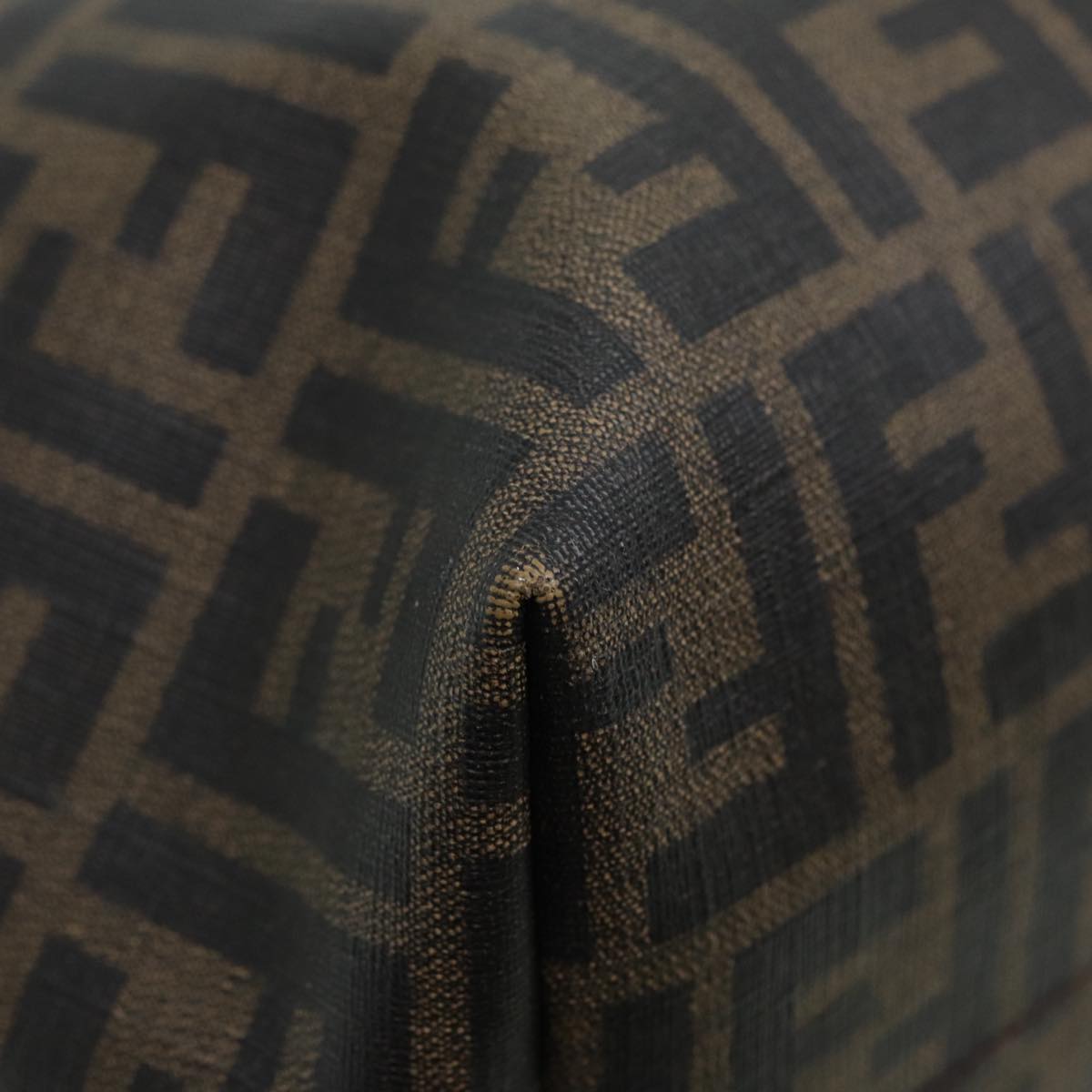 FENDI Zucca Canvas Tote Bag Brown Black gold am6727