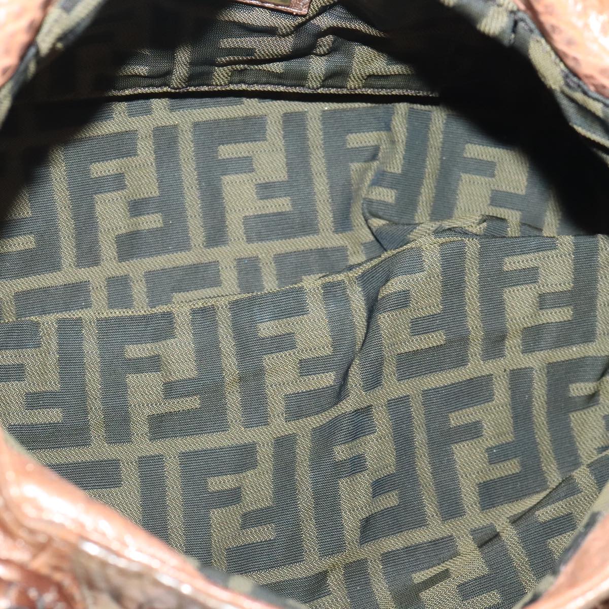 FENDI spy Hand Bag Leather Gold Tone am6841