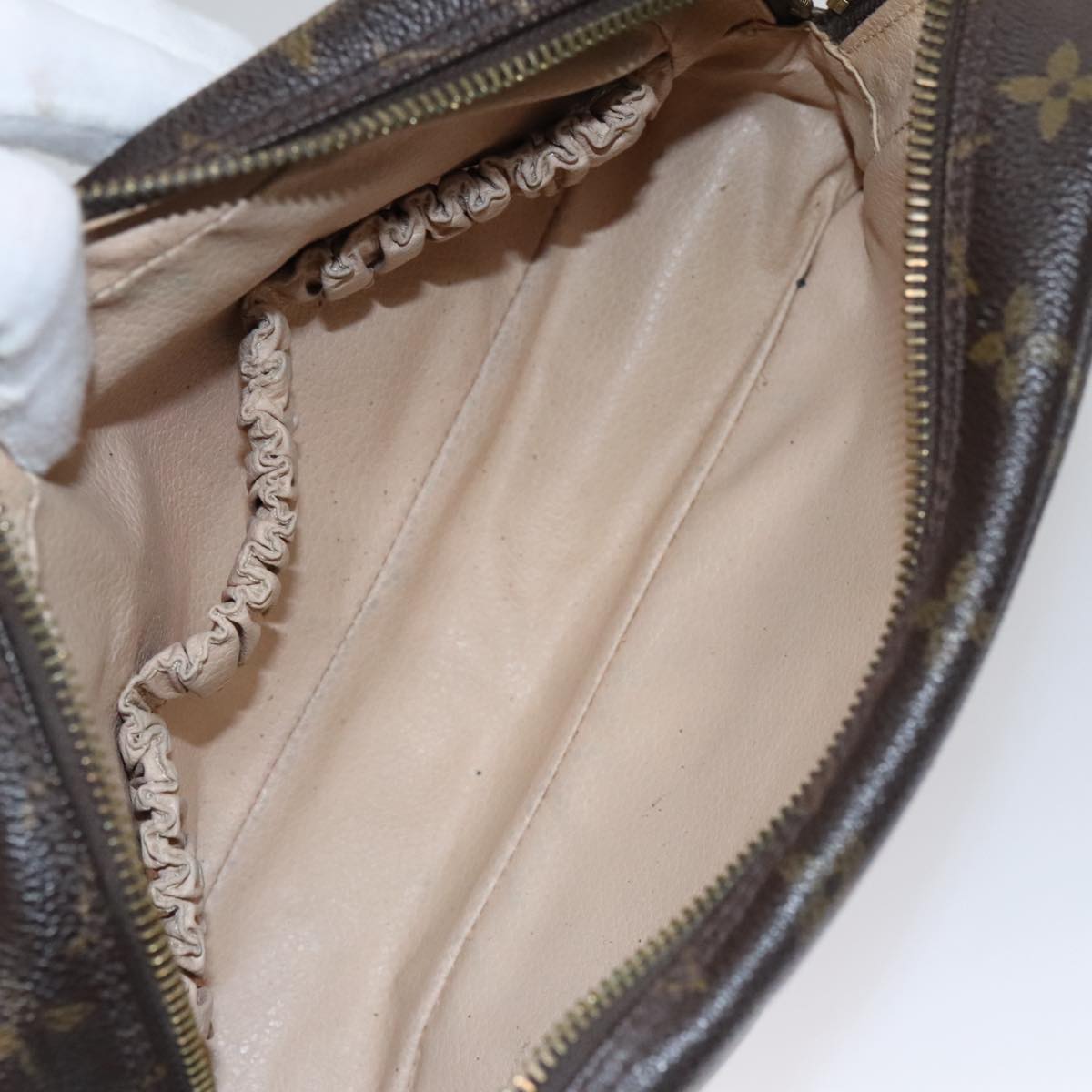 LOUIS VUITTON Monogram Trousse Toilette 23 Clutch Bag M47524 LV am7313