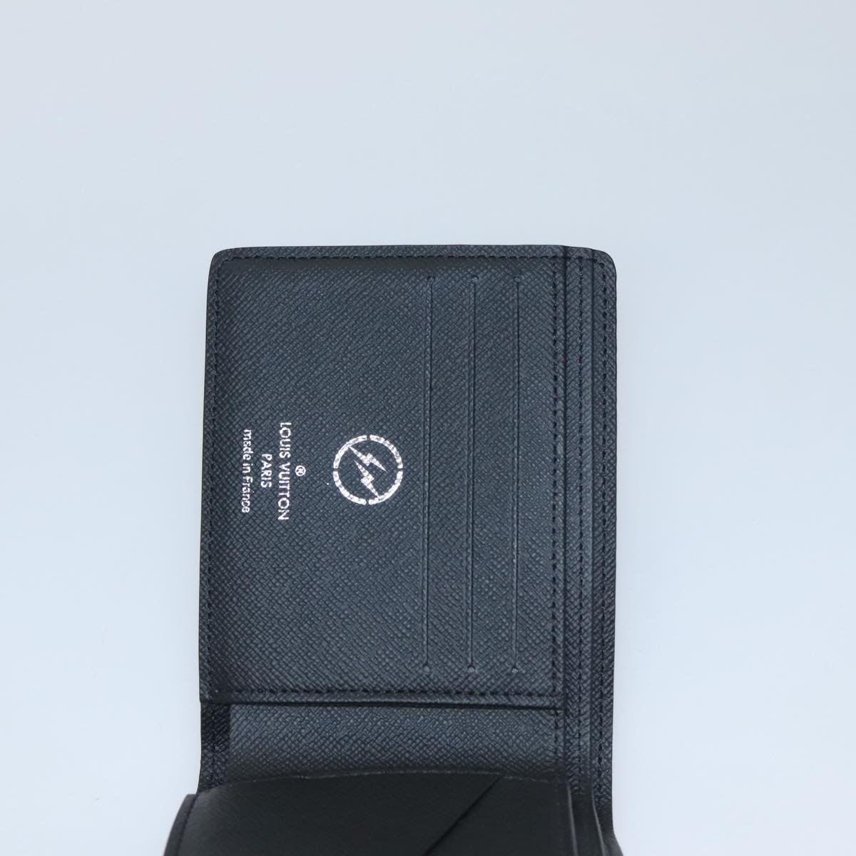 LOUIS VUITTON Eclipse Fragment Portefeuille Multipull Wallet M64439 am7354A