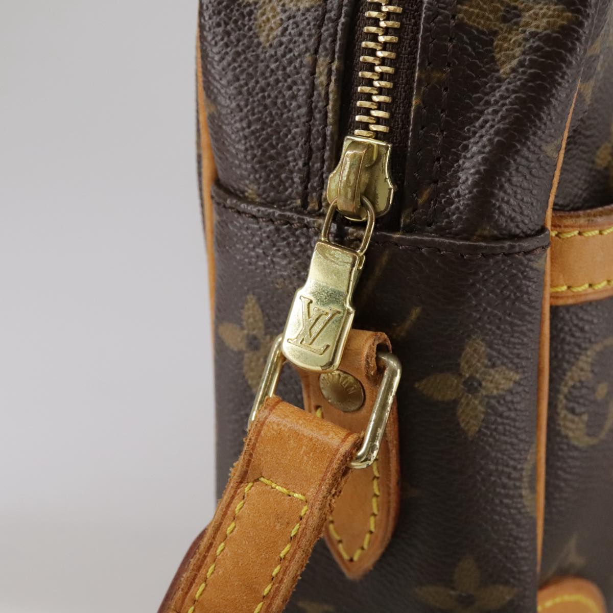 LOUIS VUITTON Monogram Trocadero 27 Shoulder Bag M51274 LV am7398