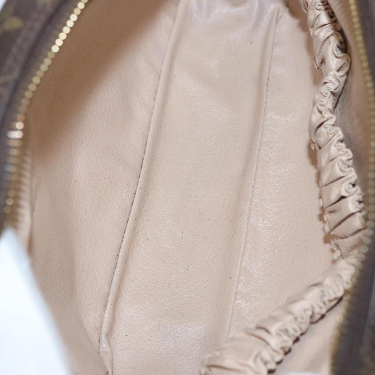 LOUIS VUITTON Monogram Trousse Toilette 23 Clutch Bag M47524 LV am7497
