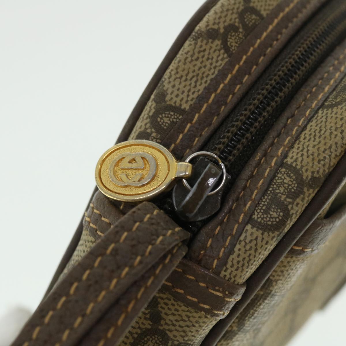 GUCCI GG Canvas Clutch Bag PVC Leather Beige 014.58.0128 ar10041B