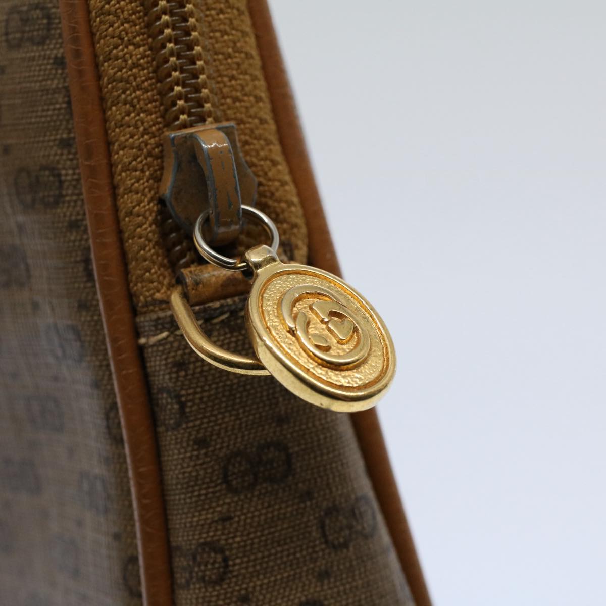 GUCCI Micro GG Canvas Shoulder Bag PVC Leather Beige 97.02.068 ar10210