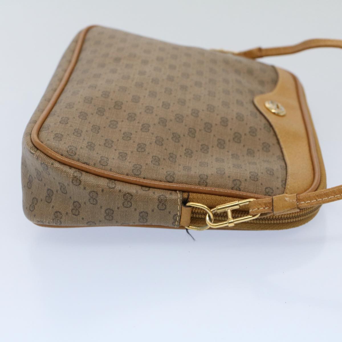 GUCCI Micro GG Canvas Shoulder Bag PVC Leather Beige 97.02.068 ar10210