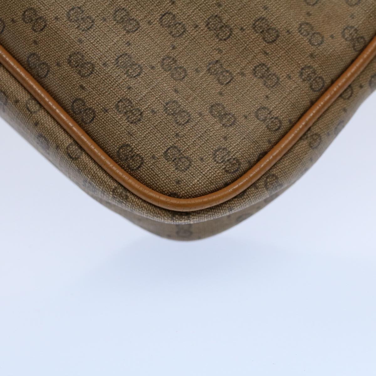 GUCCI Micro GG Canvas Shoulder Bag PVC Leather Beige 97.02.068 ar10210