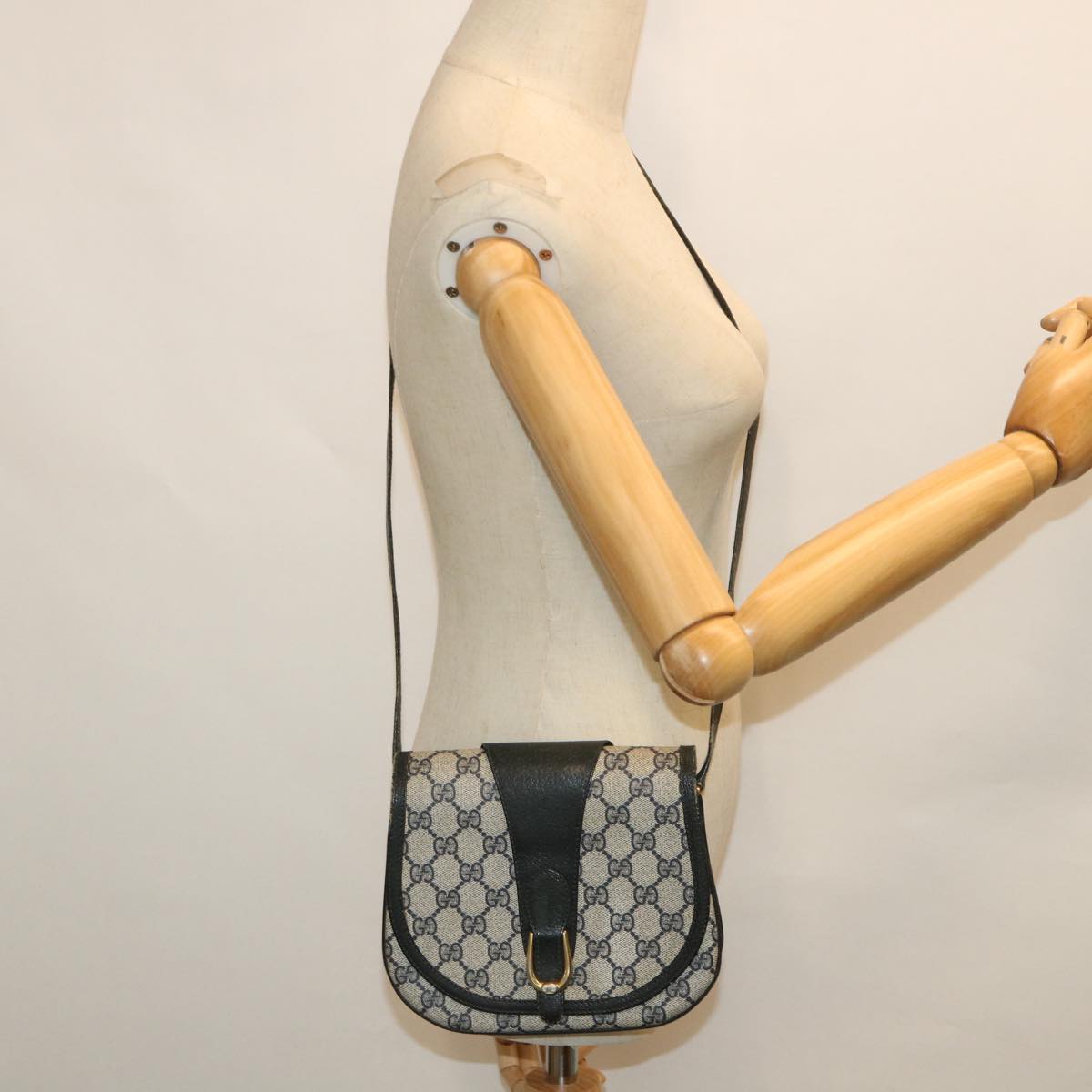 GUCCI GG Canvas Shoulder Bag PVC Leather Gray Navy 10 02 031 ar10216