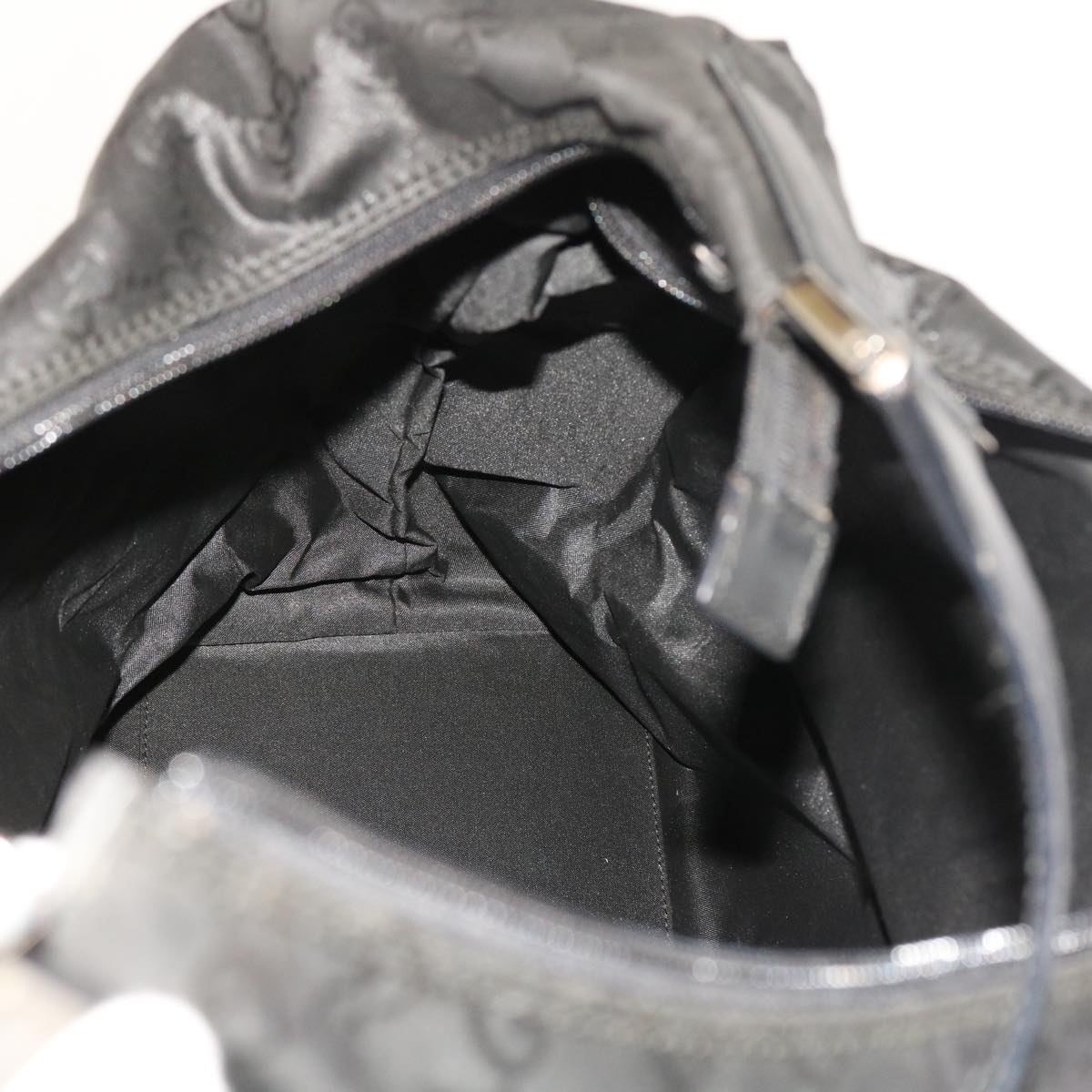GUCCI GG Canvas Shoulder Bag Nylon Black ar10247