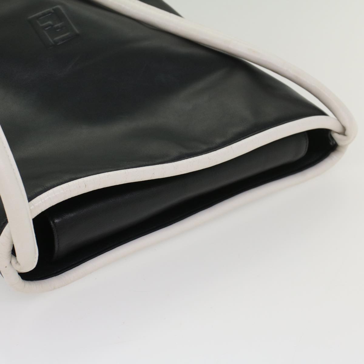 FENDI Shoulder Bag Leather Black ar10320