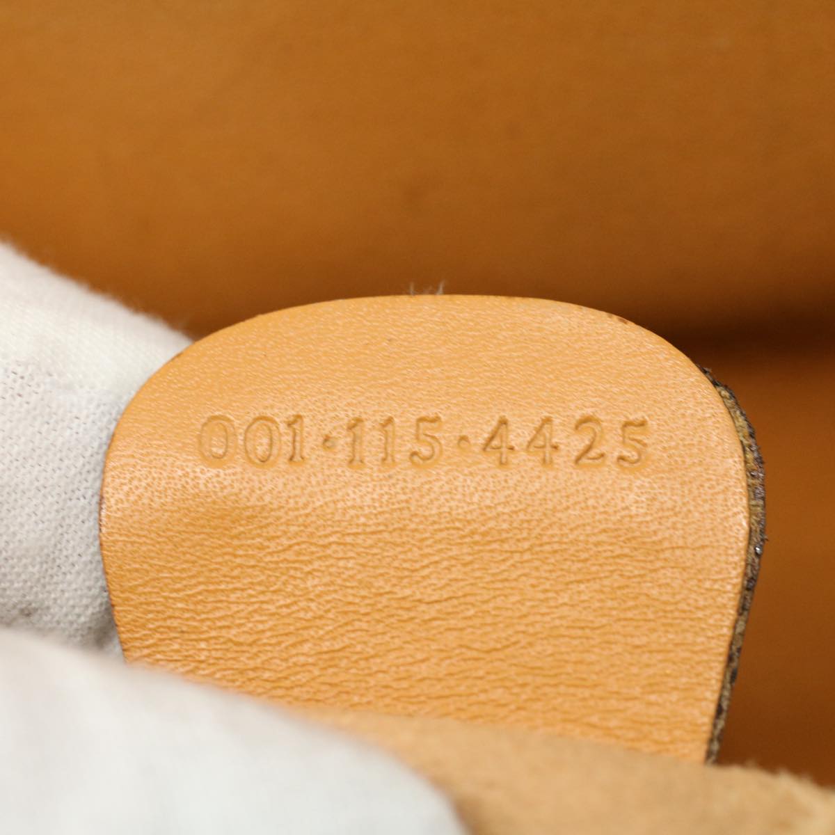 GUCCI Micro GG Canvas Shoulder Bag PVC Leather Beige 001 115 4425 ar10321