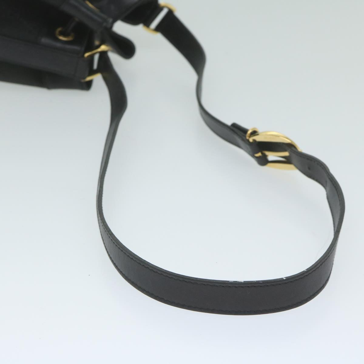 GUCCI GG Canvas Shoulder Bag Black 001 2854 1627 ar11015