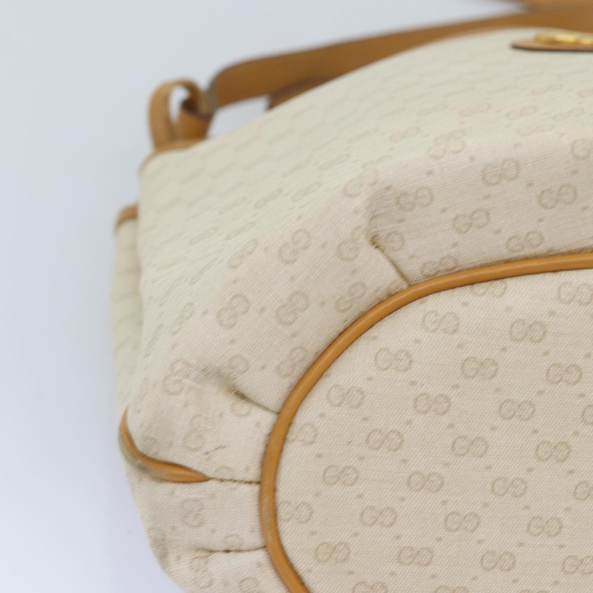 GUCCI Micro GG Supreme Shoulder Bag PVC Beige ar11825