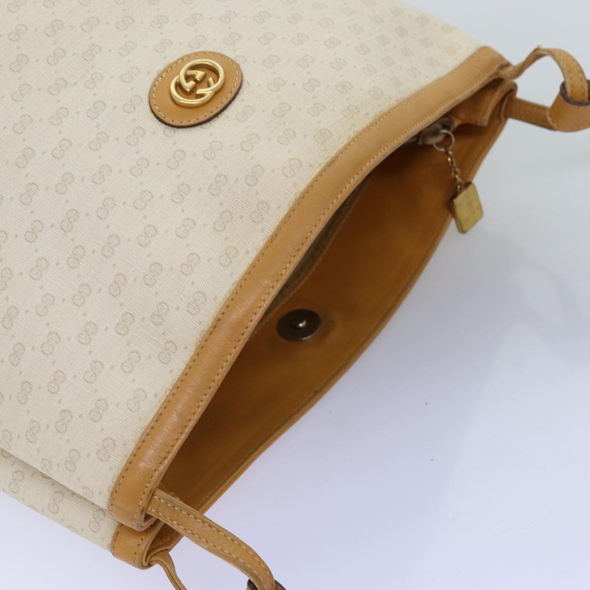 GUCCI Micro GG Supreme Shoulder Bag PVC Beige ar11825