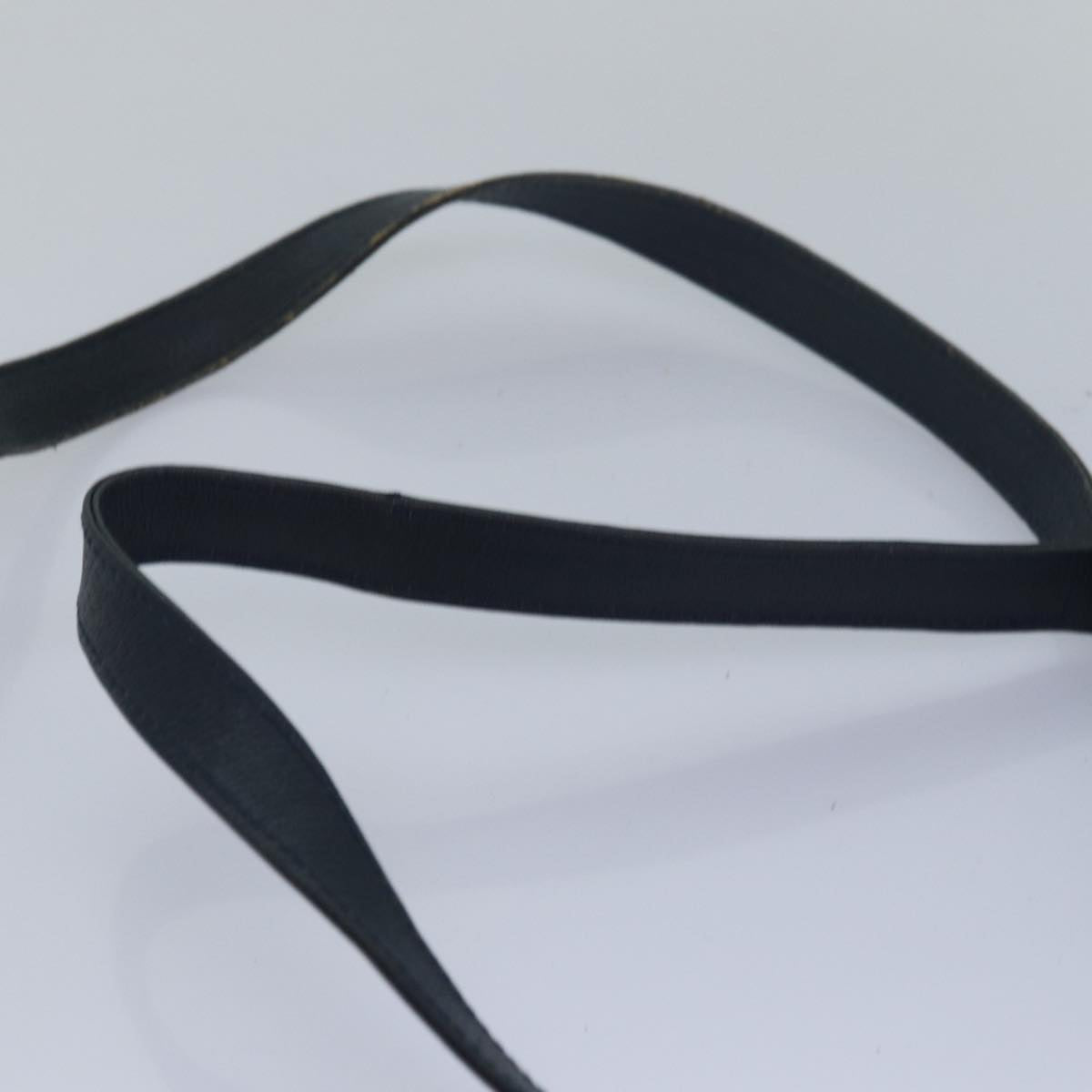 GUCCI GG Supreme Shoulder Bag PVC Leather Navy 004 106 0024 ar11976