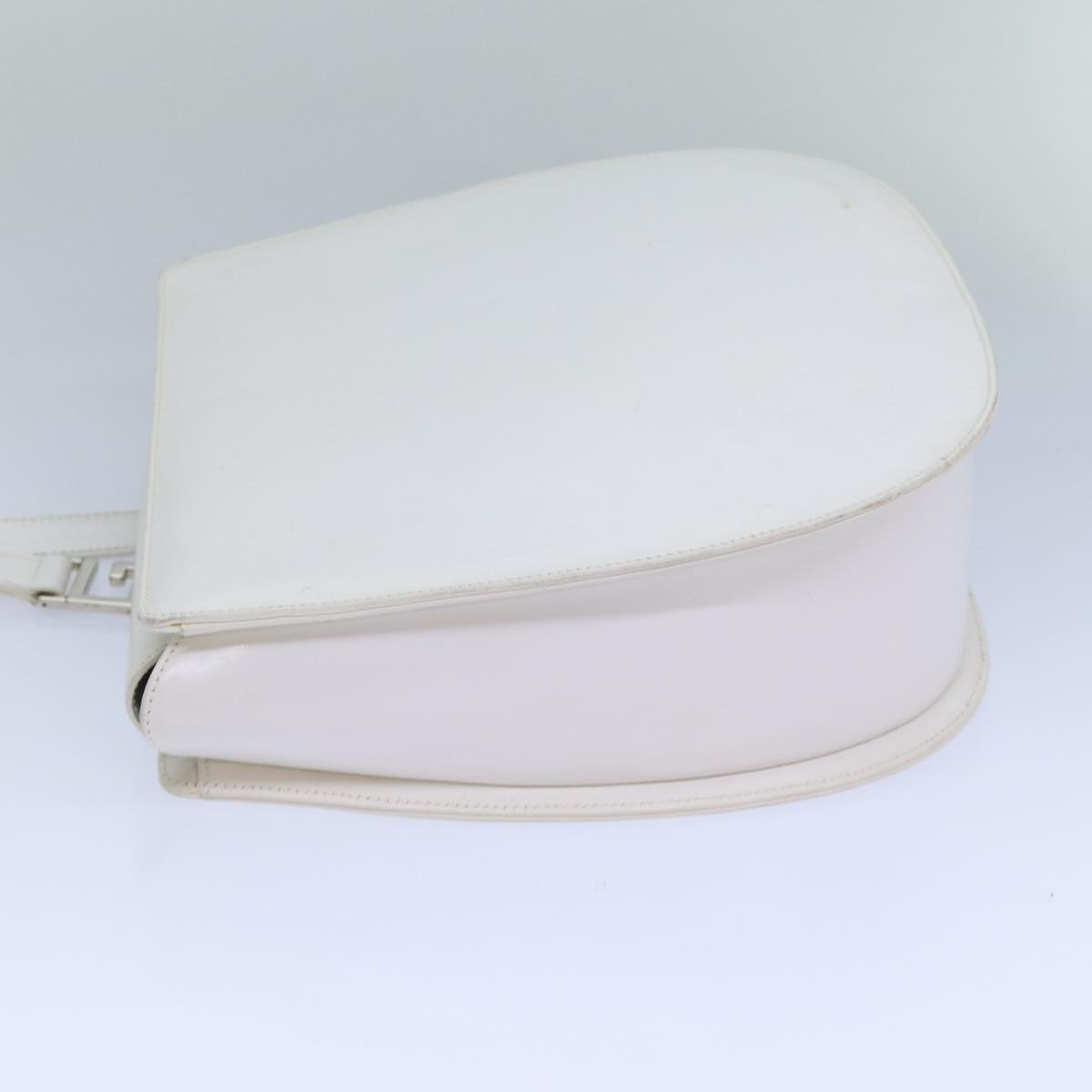GUCCI Body Bag Leather White ar12042