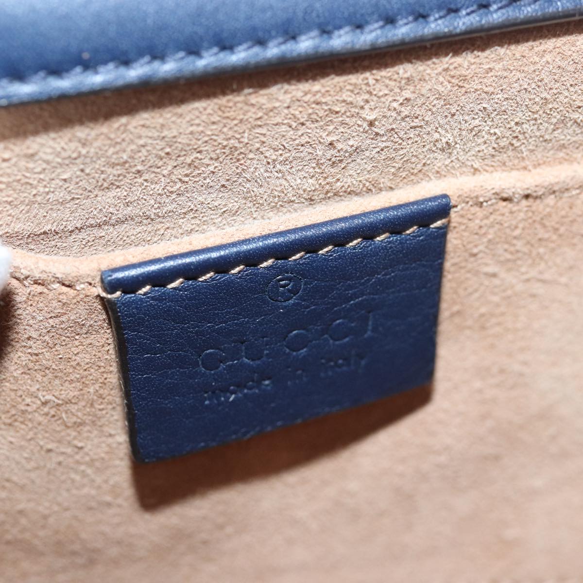 GUCCI Pad Lock Chain Shoulder Bag Leather Navy 432182 ar12096