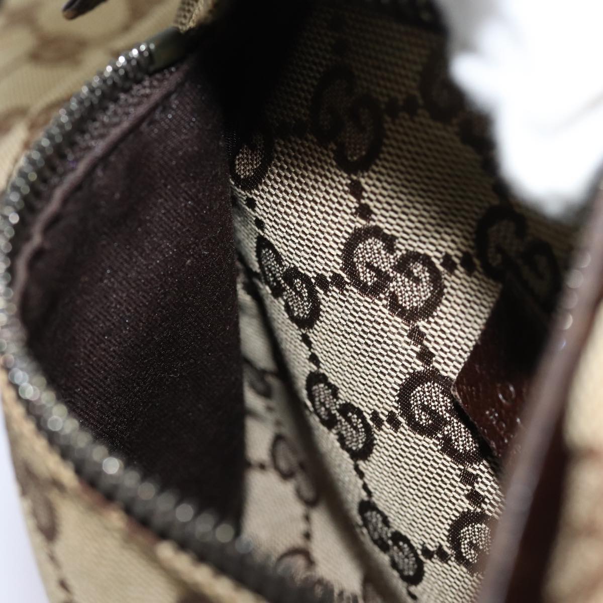 GUCCI GG Canvas Waist bag Beige ar12216