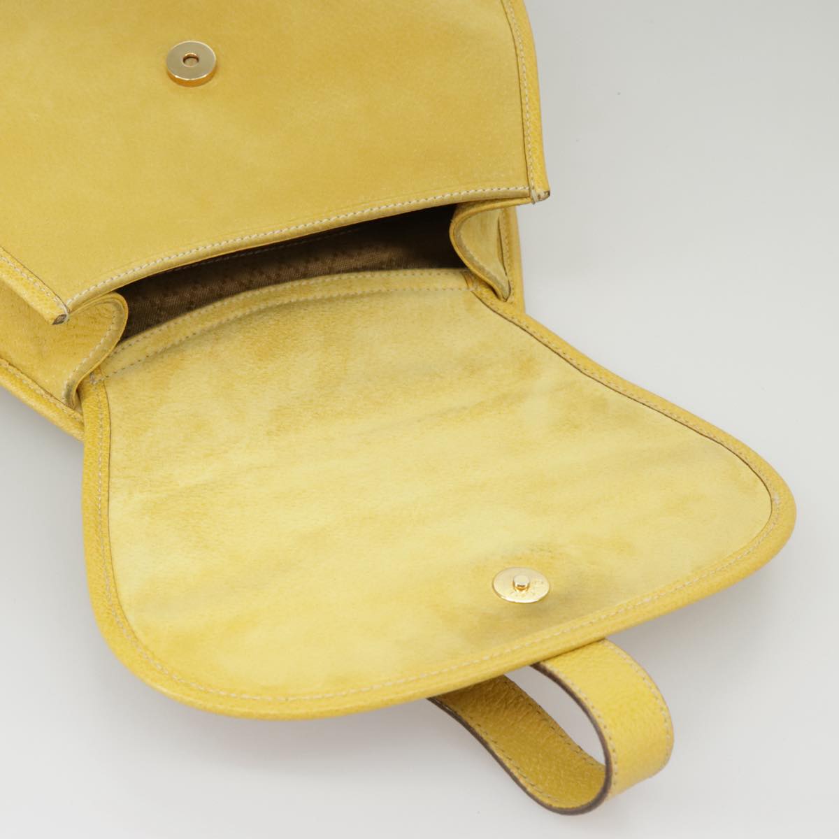 GUCCI Shoulder Bag Suede Leather Yellow Gold 003-2113-0034 ar12947