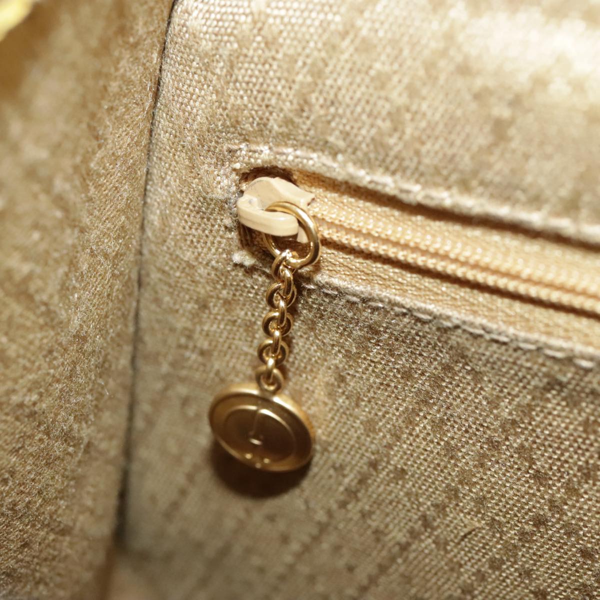 GUCCI Shoulder Bag Suede Leather Yellow Gold 003-2113-0034 ar12947