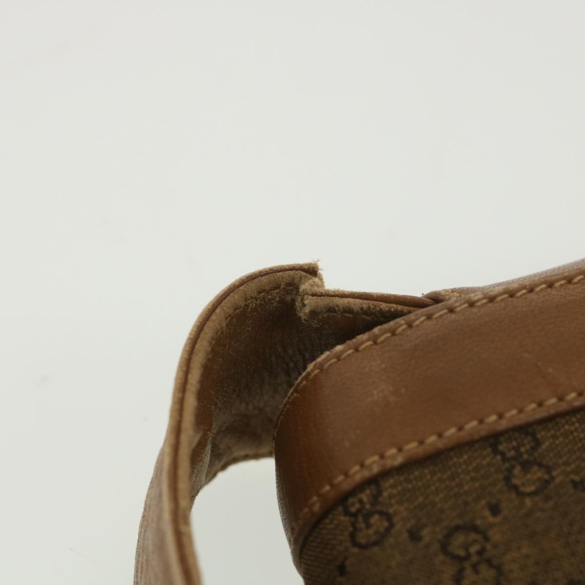 GUCCI Micro GG Canvas Shoulder Bag Beige Brown ar9061