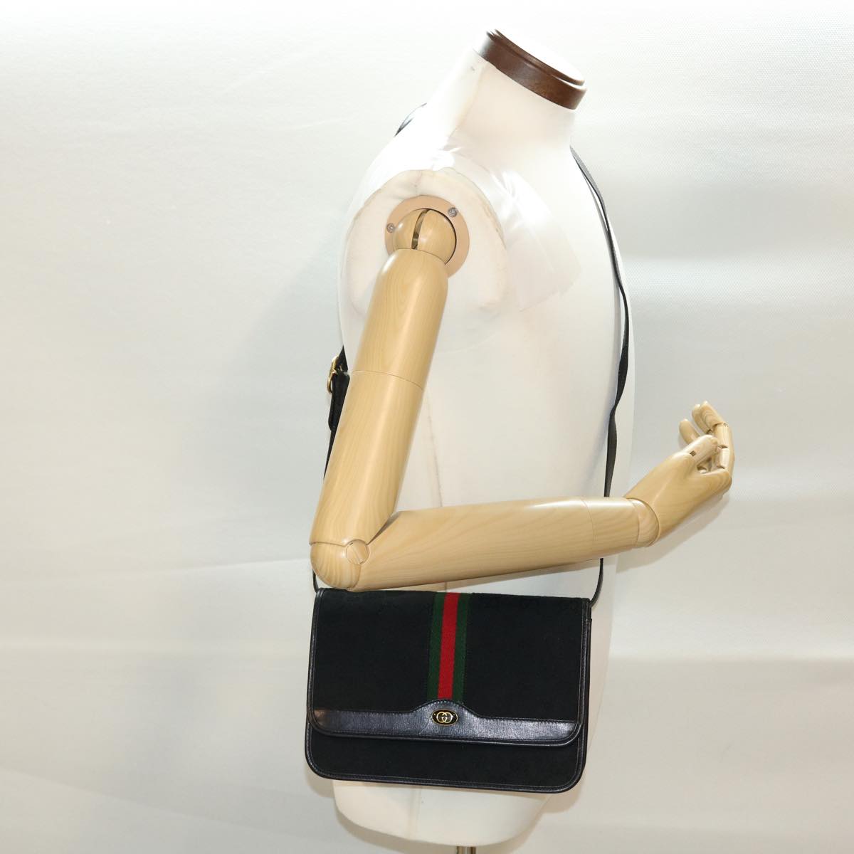 GUCCI GG Canvas Web Sherry Line Shoulder Bag Black Red Green ar9276