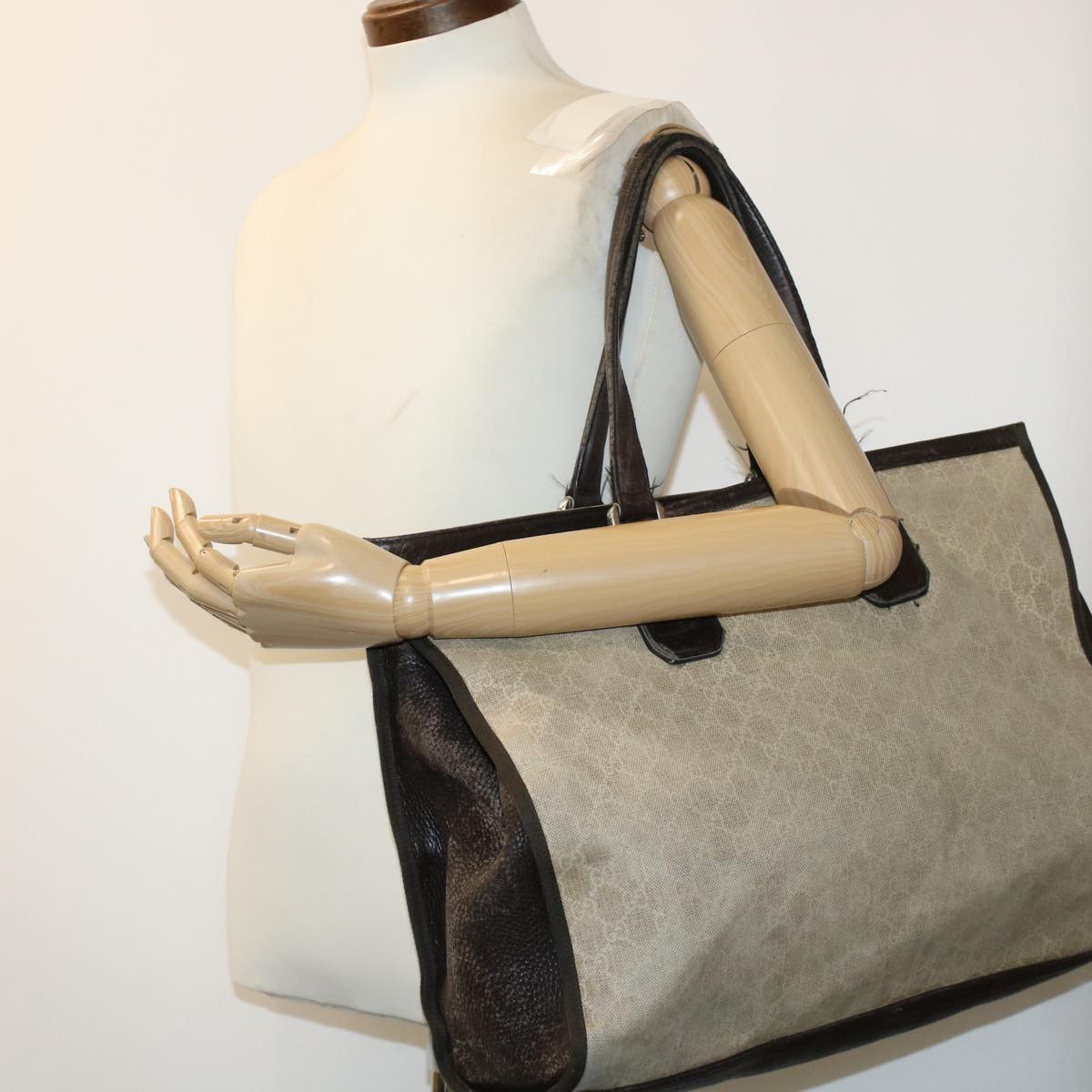 GUCCI GG Canvas Tote Bag Beige 281400 ar9407