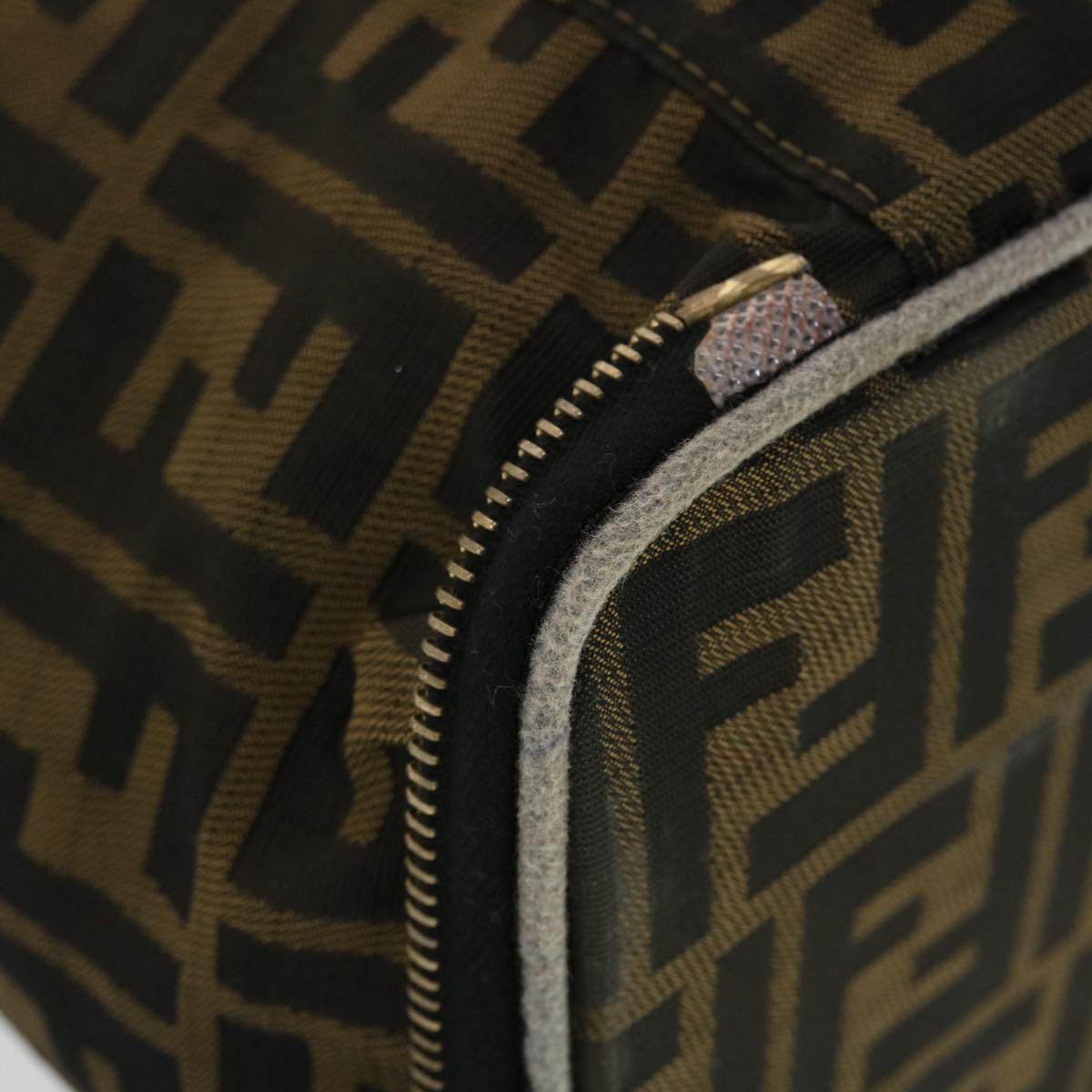 FENDI Zucca Canvas Vanity Cosmetic Pouch Black Brown ar9544B