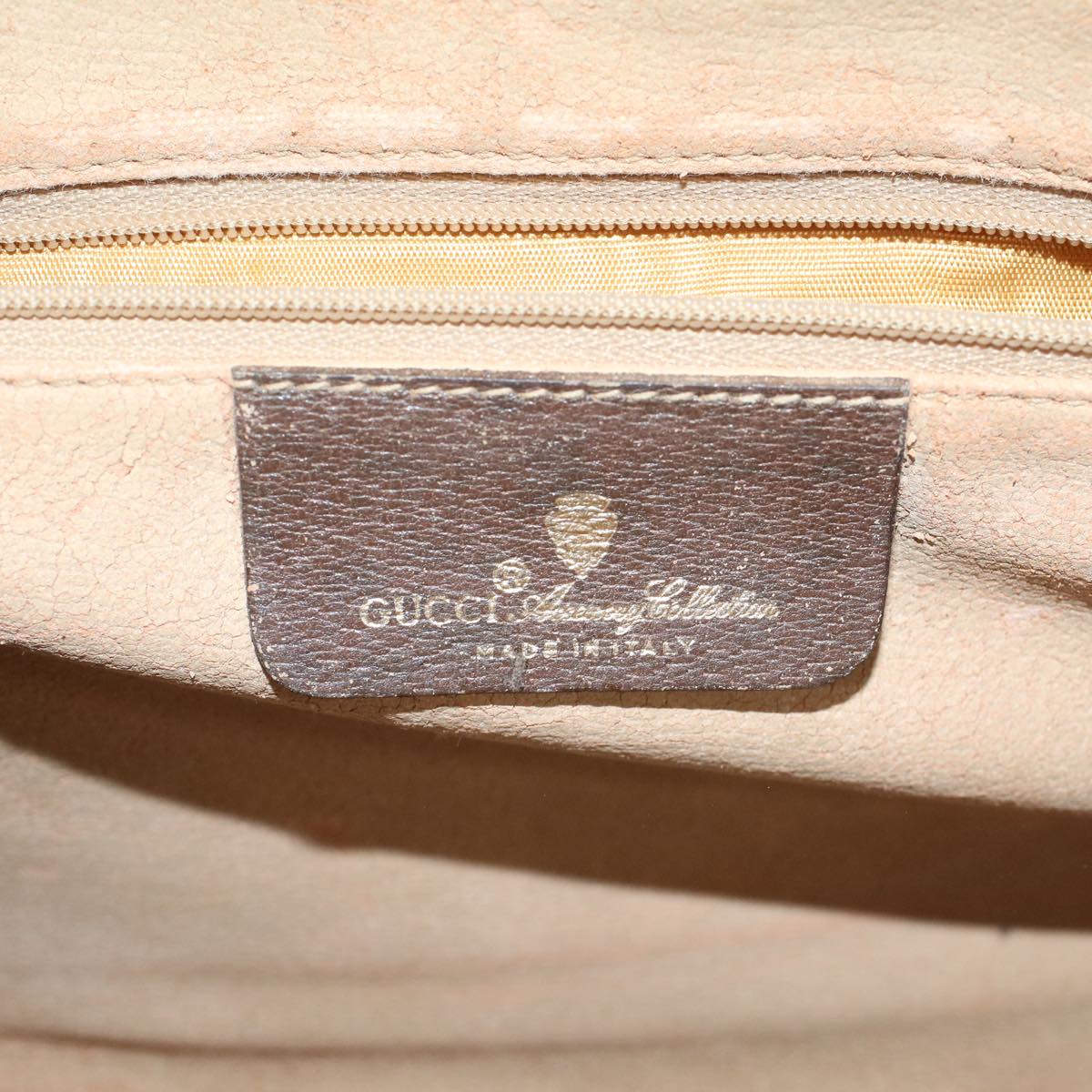 GUCCI GG Canvas Clutch Bag PVC Leather Beige 97.01.037 ar9696B