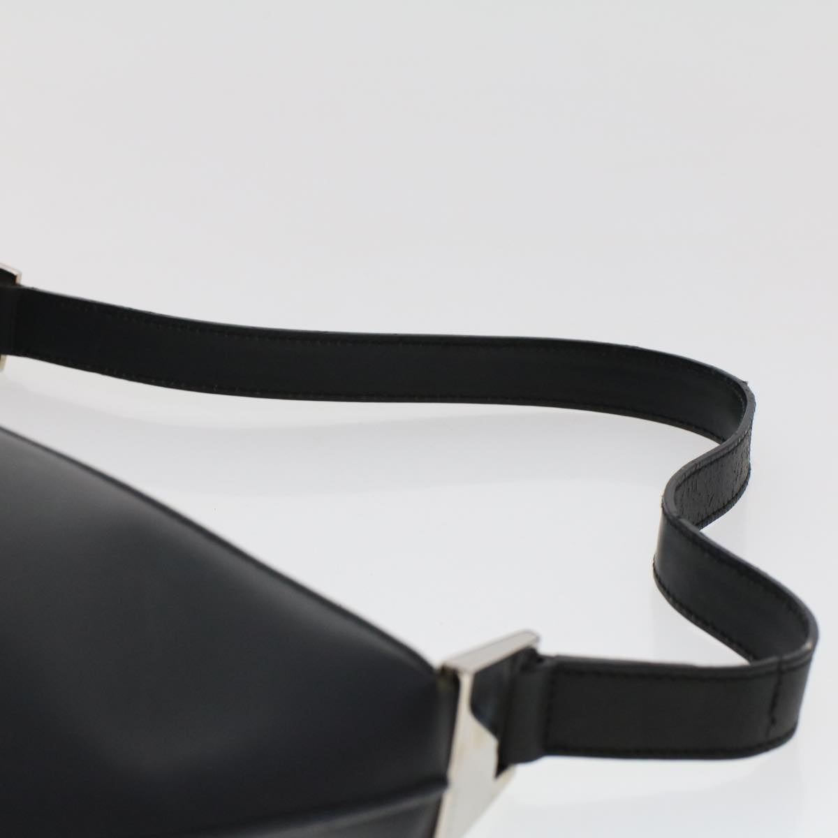 GUCCI Shoulder Bag Leather Black 001.3017 ar9877B