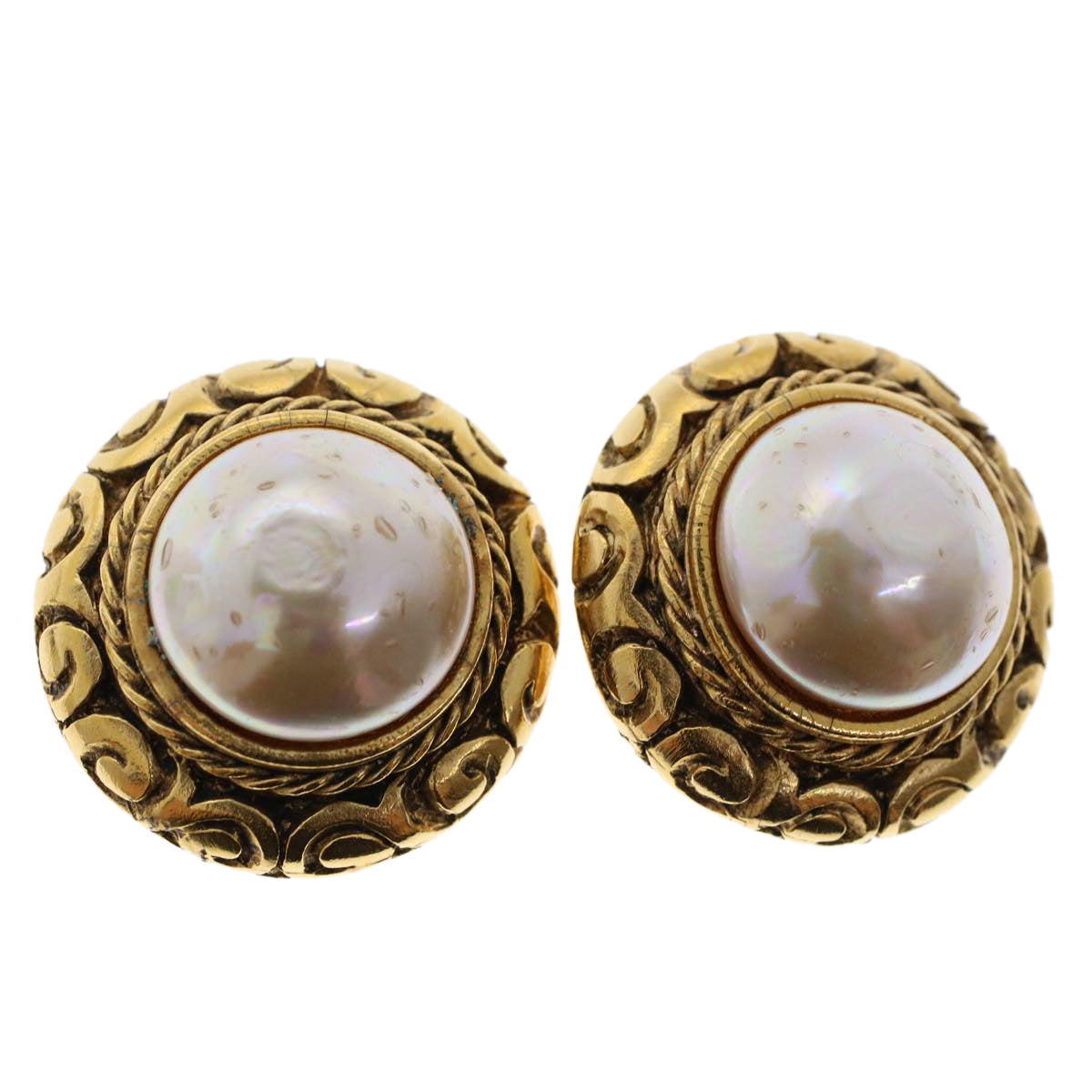 CHANEL Earring Gold Tone CC ar9892B