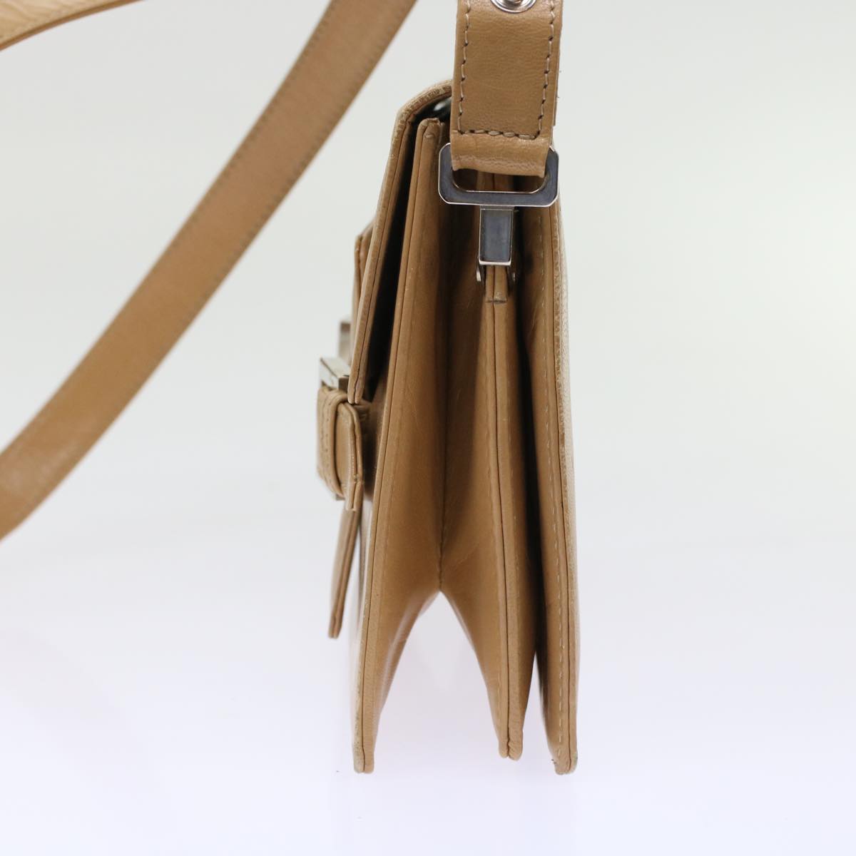 FENDI Shoulder Bag Leather Beige ar9994