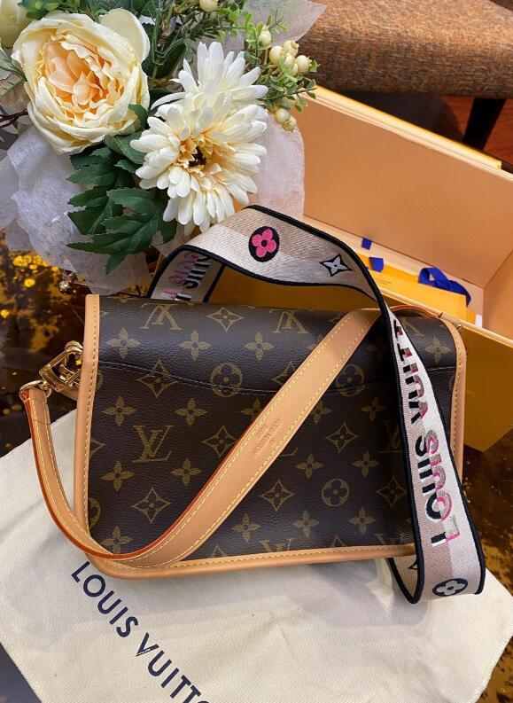SAMC - LOV Bags - 1586