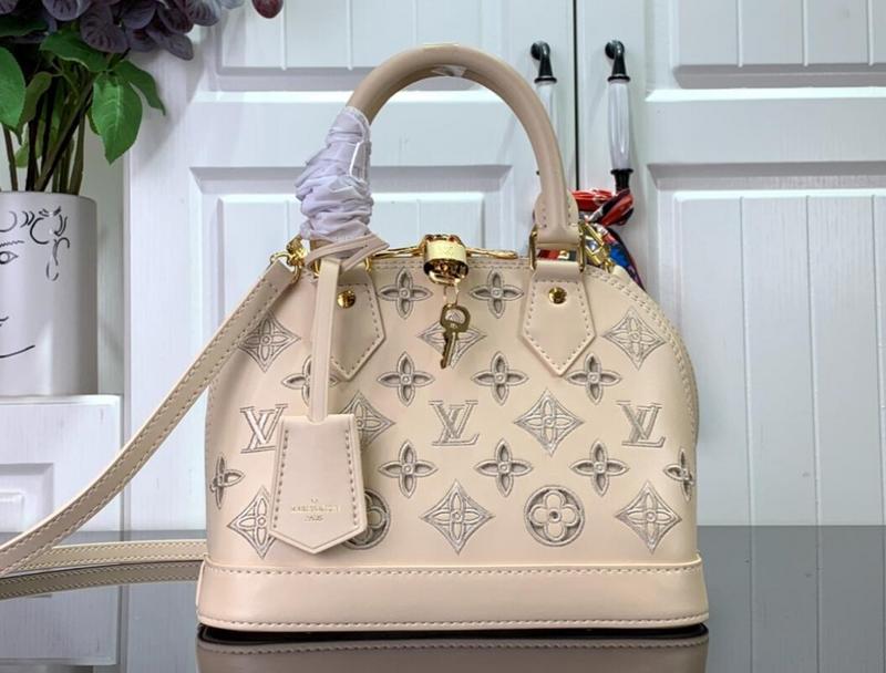 SAMC - LOV Bags - 1044