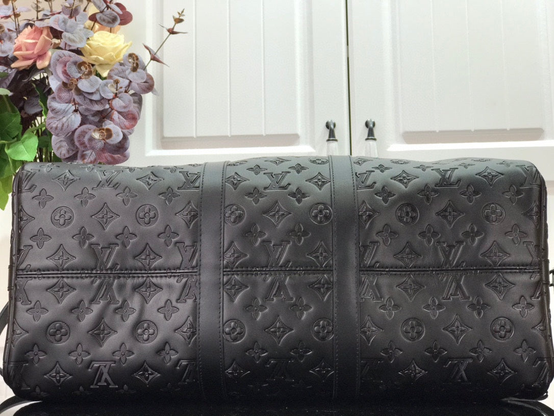LV Keepall BandouliÃƒÂ¨re 50 Monogram Shadow For Men, Travel Bags 19.7in/50cm LV M44810