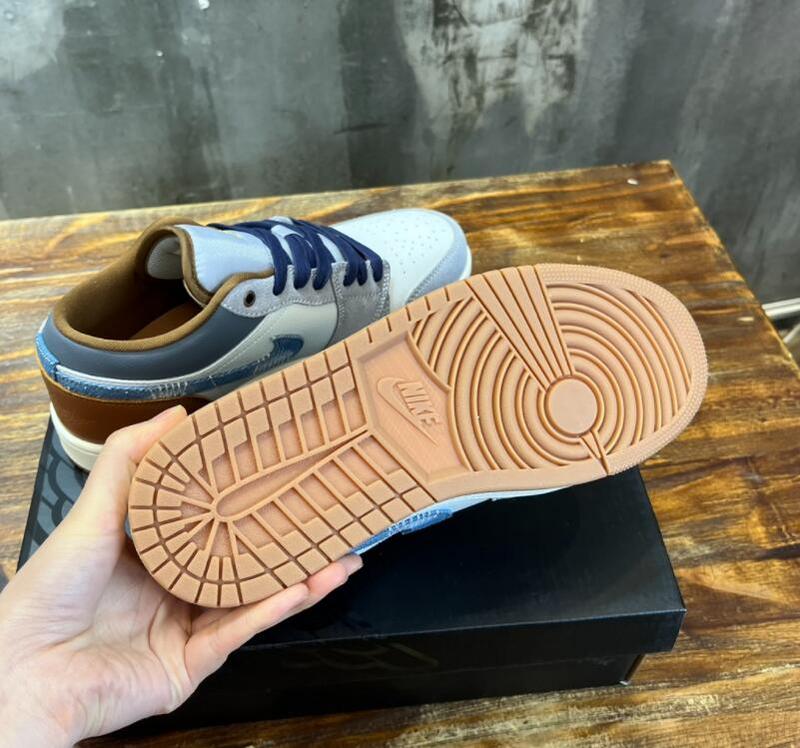SAMC - NKE Shoes - 137
