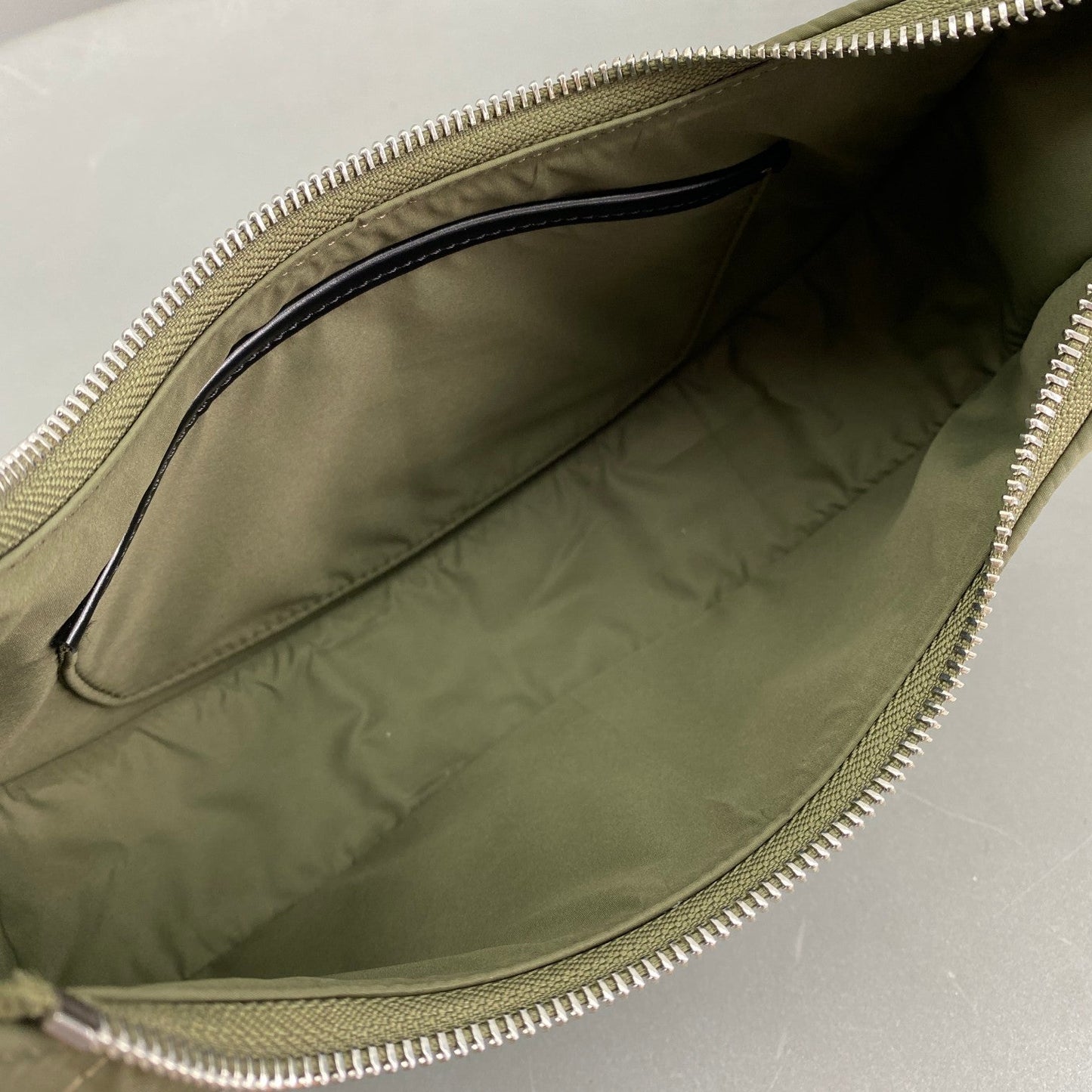 GLAMI MeGLAMIum Ava Bag With GLAMI Strap In Quilted Nylon Khaki For Women 9in/23cm 196972DLI.15KH
