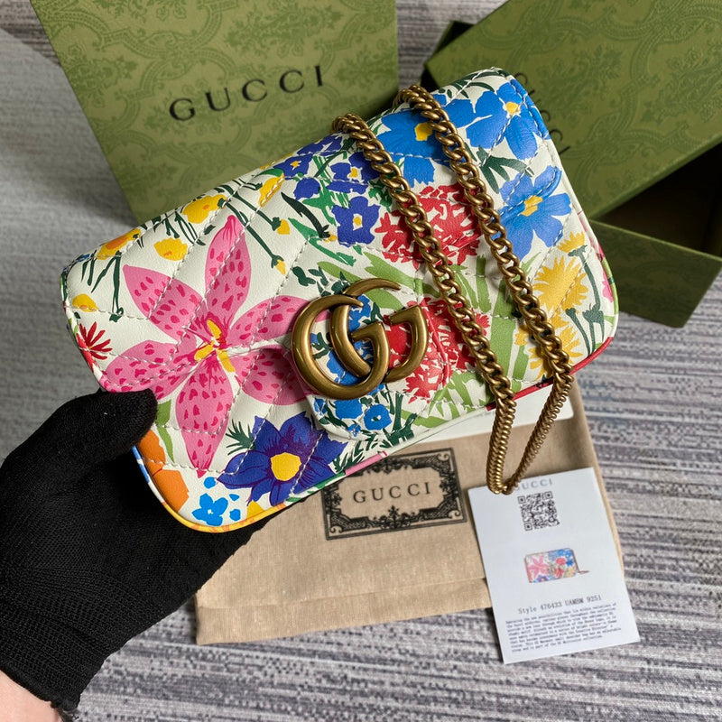 ELE - GG Bags - 2011