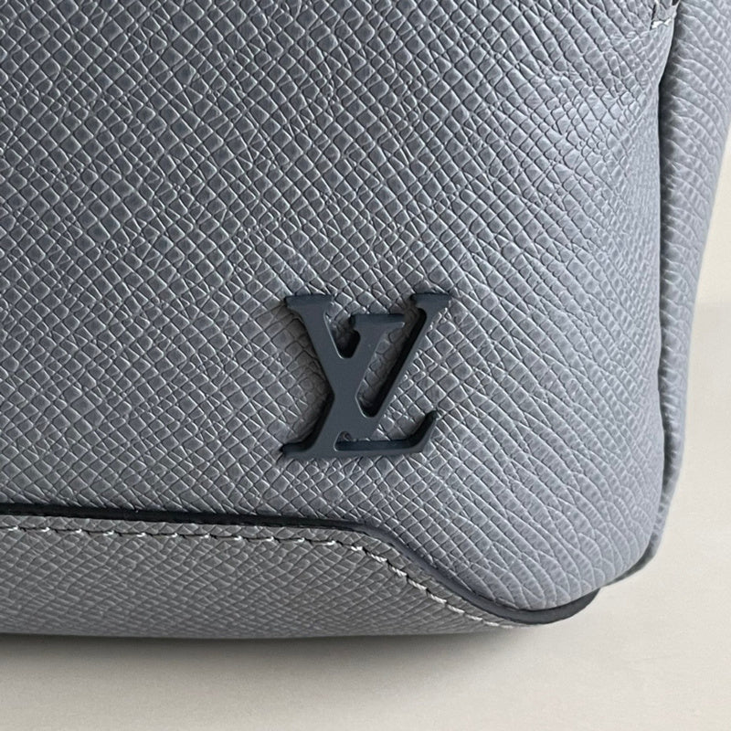 LOV2 Bags - Luxurious Bags  1249