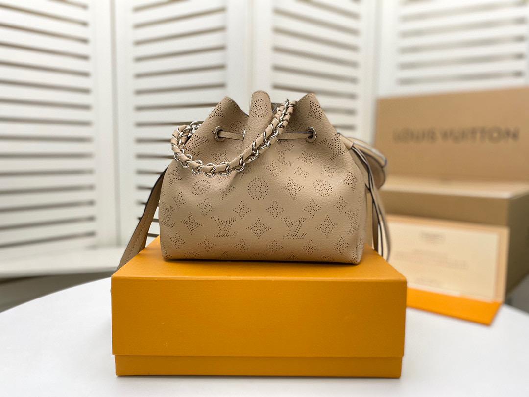 LV Bella Bucket Bag Mahina Galet Grey For Women, WomenÃ¢â‚¬â„¢s Handbags, Shoulder And Crossbody Bags 7.5in/22cm LV M57201