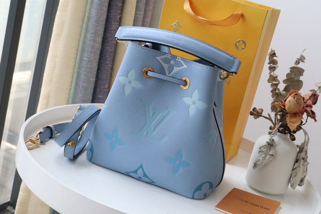 LV NeoNoe GLAMI Bucket Bag Monogram Empreinte Blue For Women, WomenÃ¢â‚¬â„¢s Handbags, Shoulder Bags 7.9in/20cm LV M45709