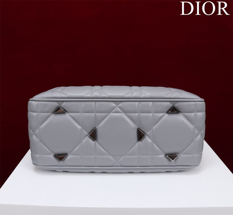 ELE - Dir Bags - 1431