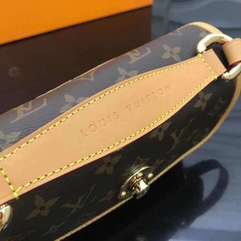 LOV2 Bags - Luxurious Bags  1136