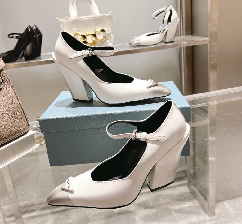 GlamyWomen Shoes - 252