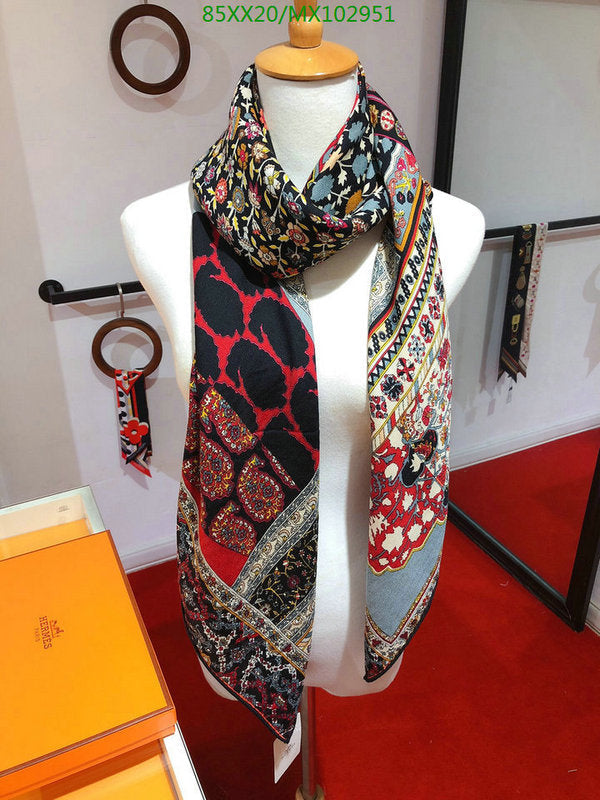 SAMC - HMS Scarves - 876