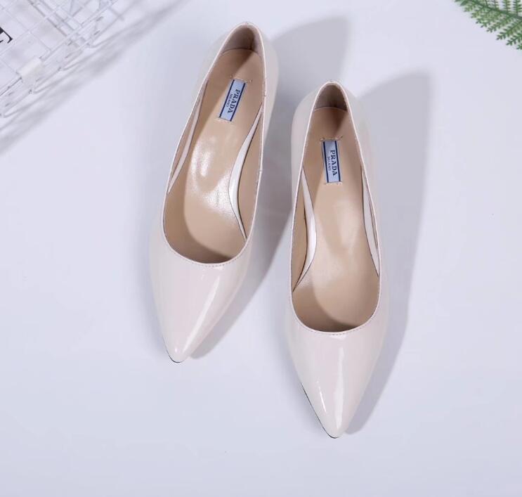 GlamyWomen Shoes - 725