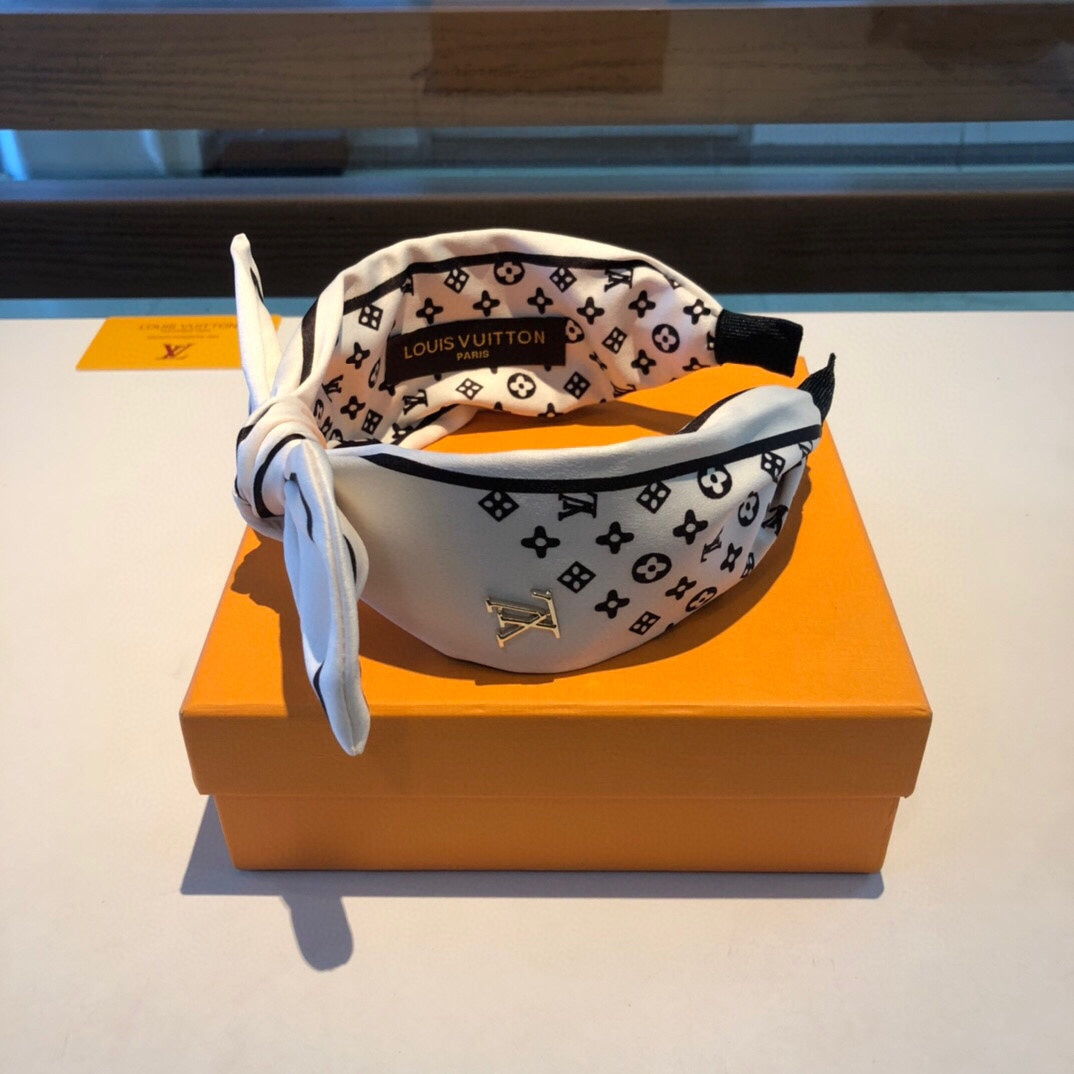 EN - Luxury Hair Band LUV 048