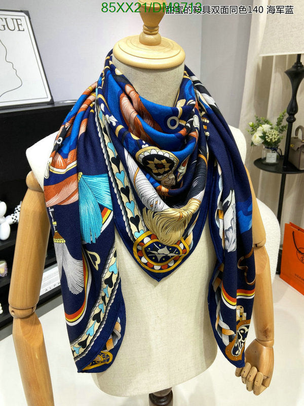 SAMC - HMS Scarves - 017