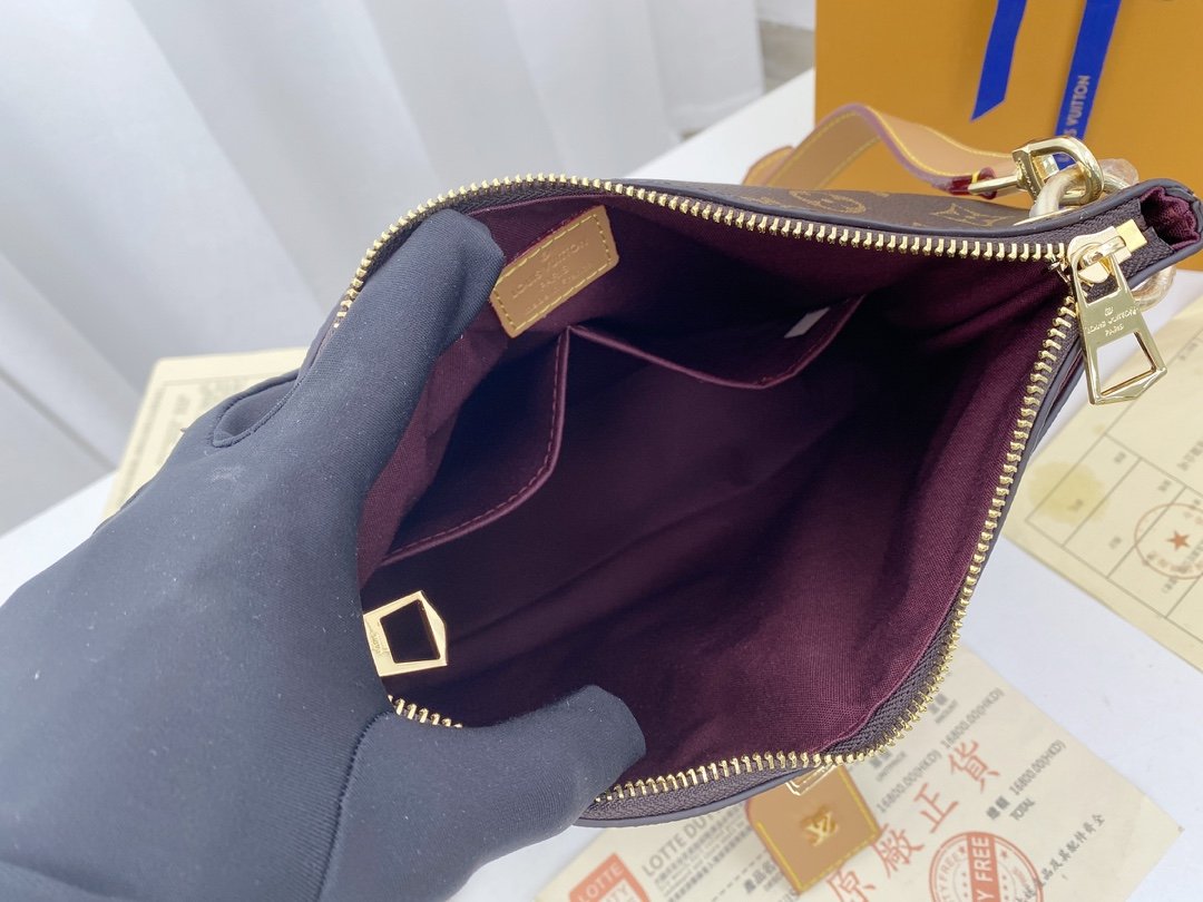 EN - New Arrival Bags LUV 007